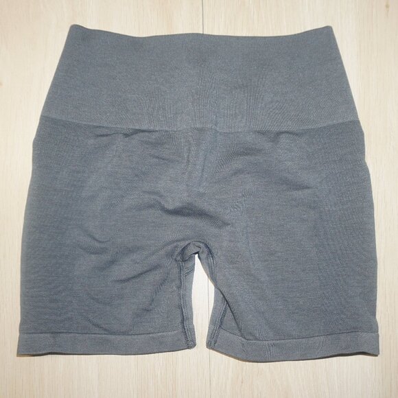 Alphalete shorts - Picture 4 of 4